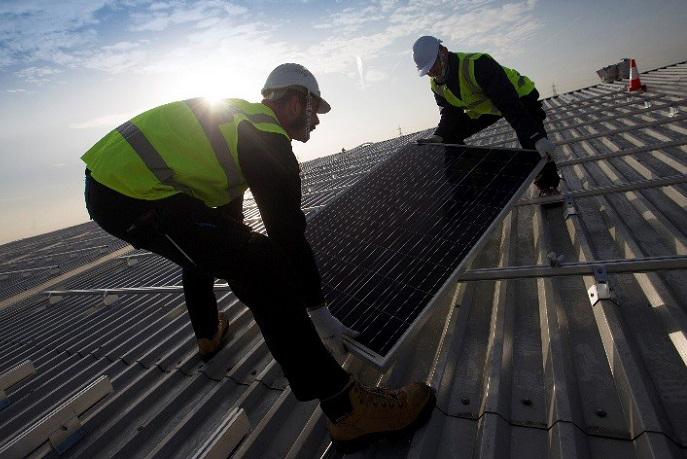 Solar share offer raises the roof