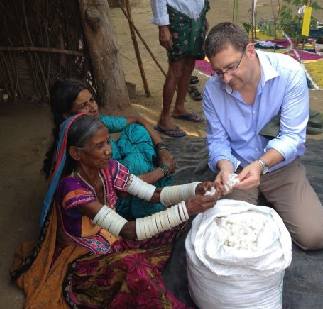 Sustainable Cotton: WWF &amp; Marks and Spencer report from the field