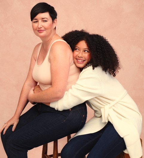 ZOE & LOIS .jpg