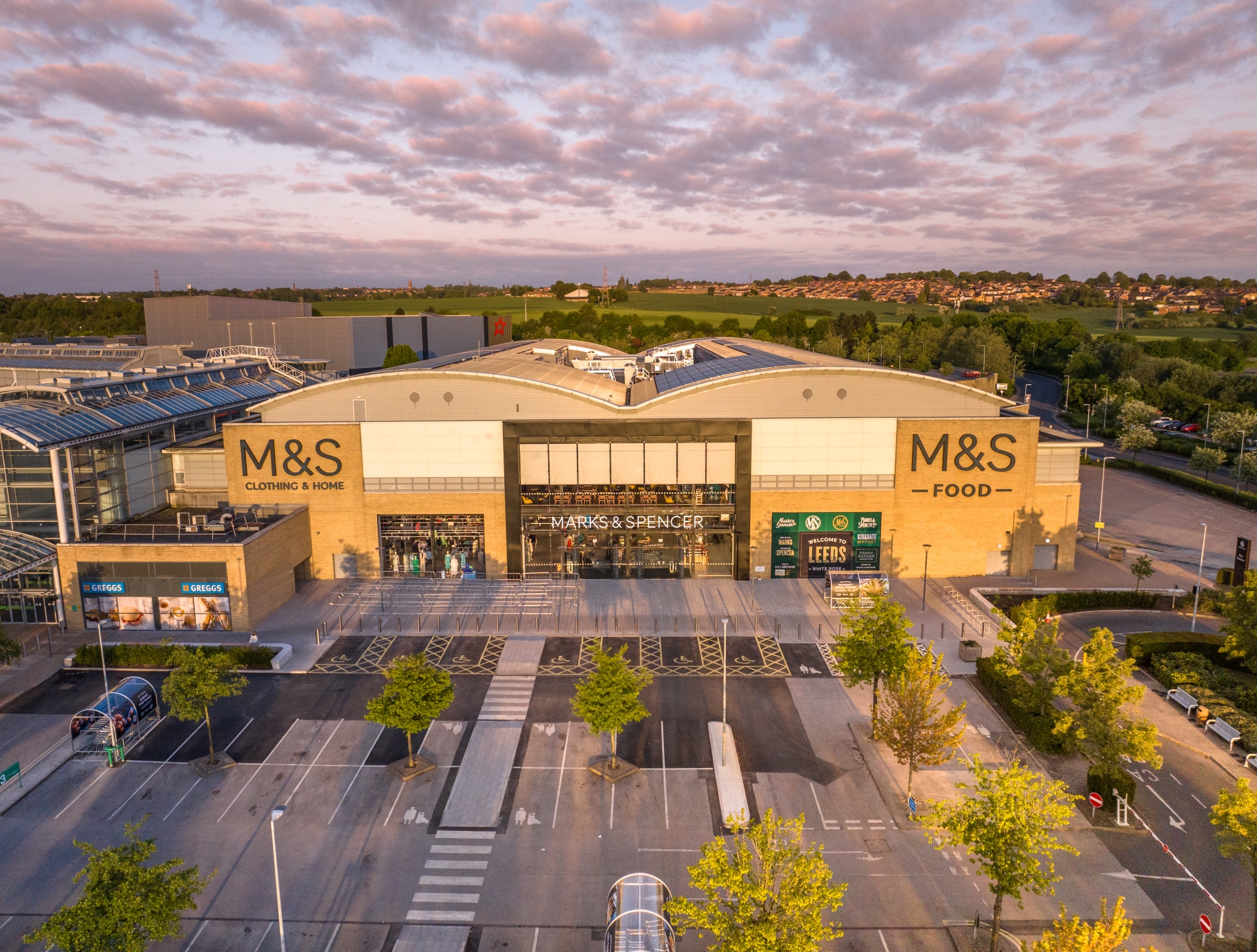 Leeds White Rose Exterior 